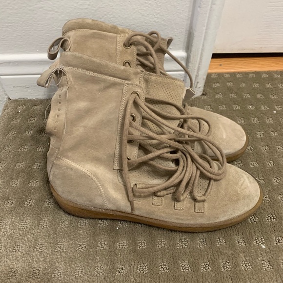 Represent boots . Excellent condition - Picture 4 of 4